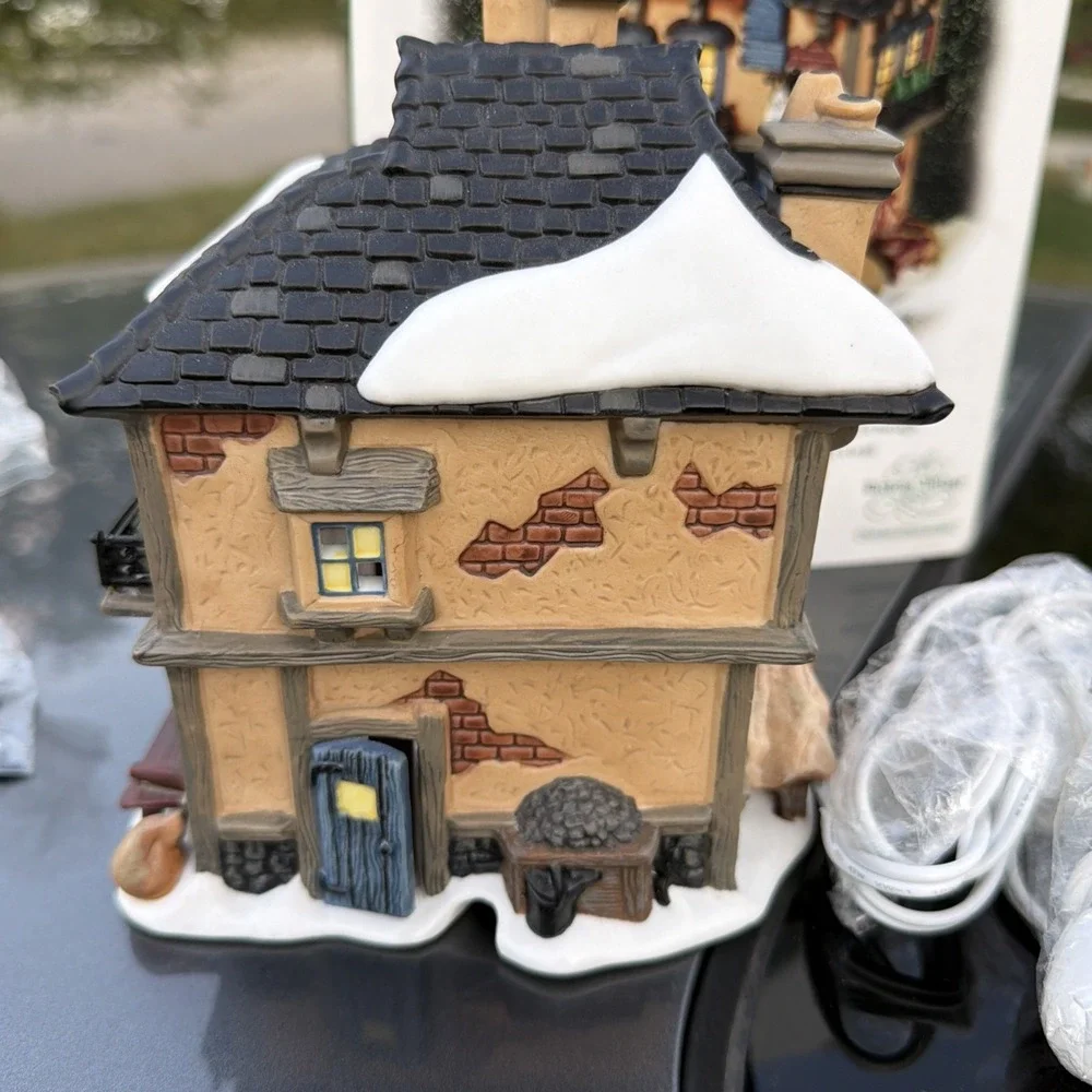 Department 56 Dickens' Village Series Collyweston Post Office Lighted 58510